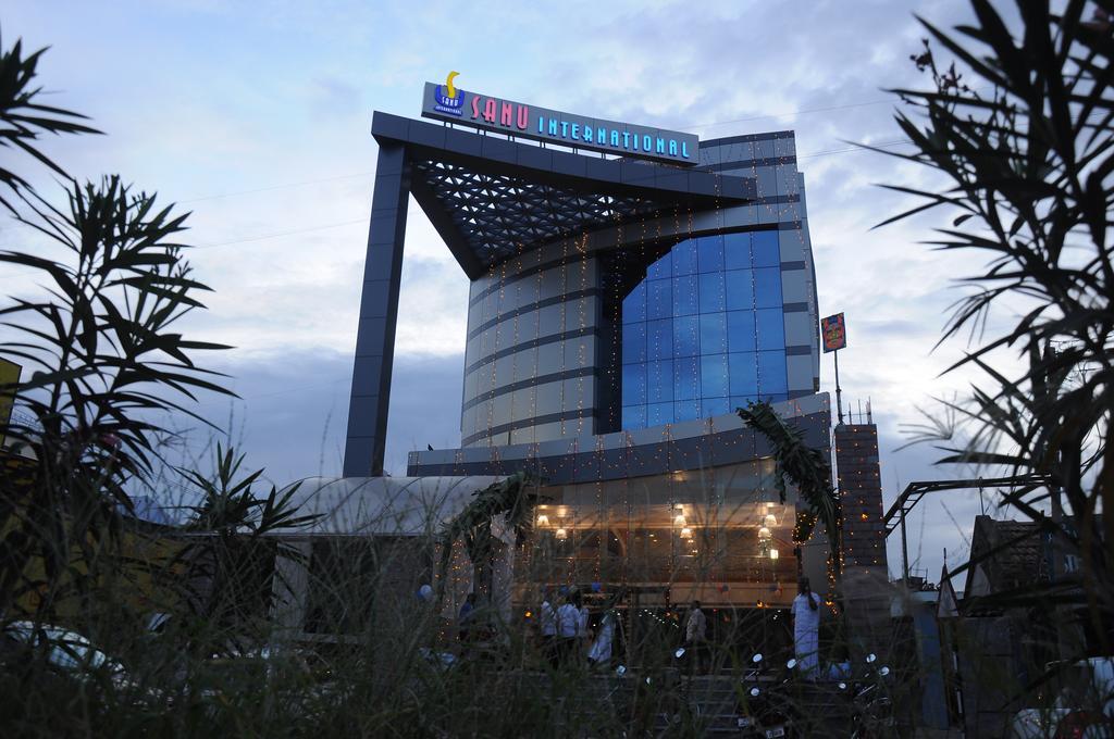 Sanu International Hotel Namakkal Exterior photo