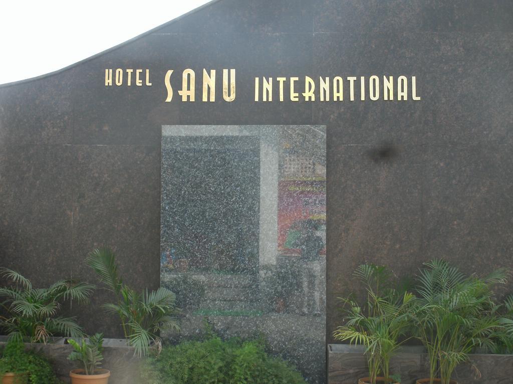 Sanu International Hotel Namakkal Exterior photo